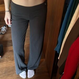 Black brandy melville Priscilla pants